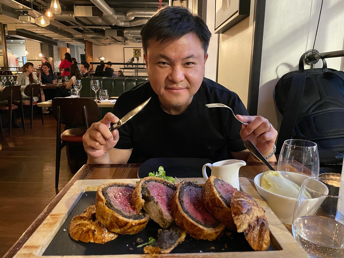 บอย ถกลเกียรติ