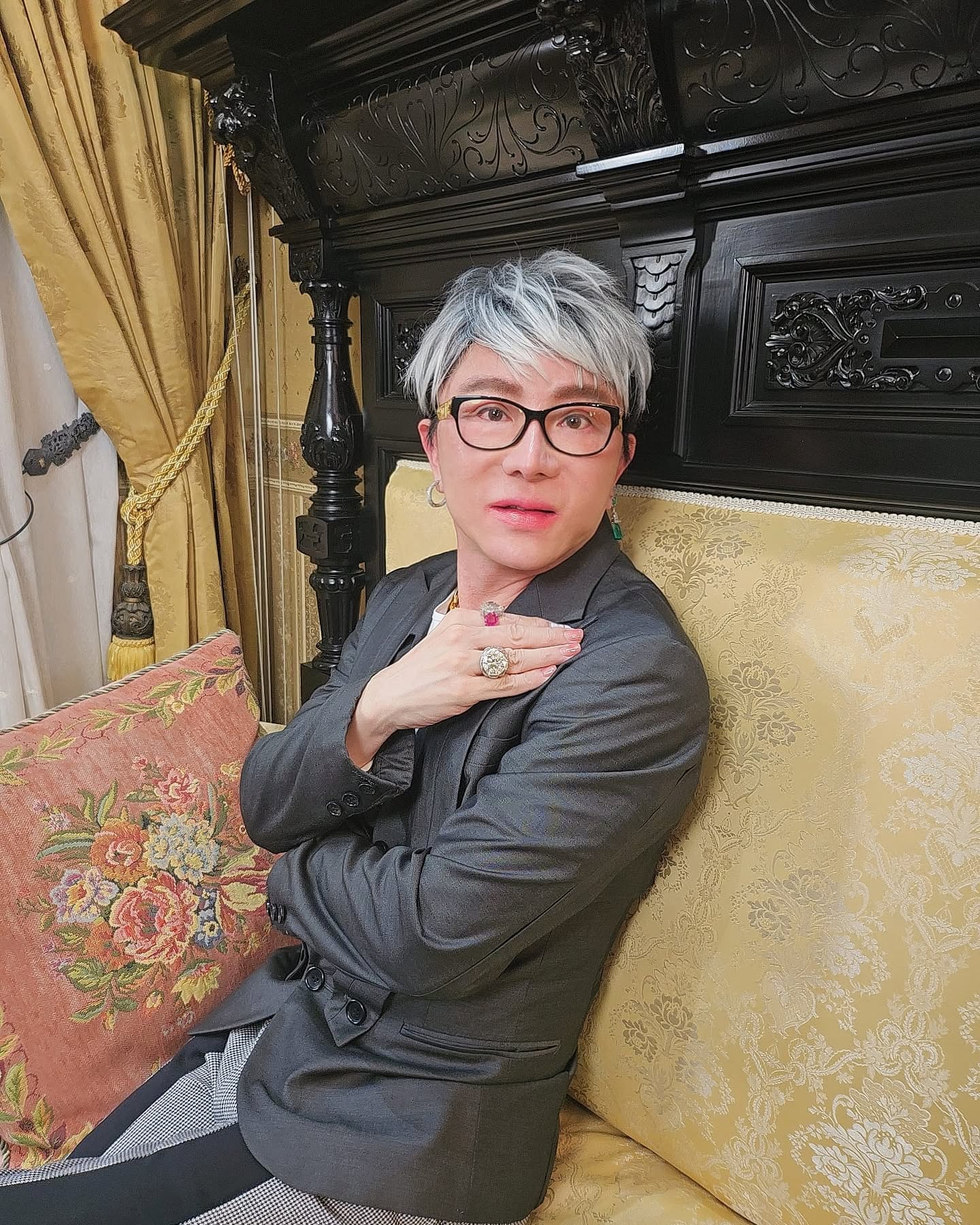 ไฮโซชูชัย