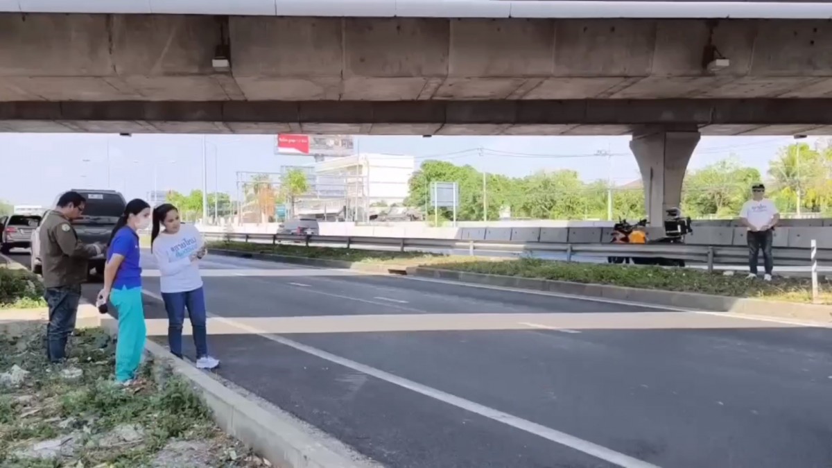 สายไหมต้องรอด พาผู้เสียหายแจ้งความ ไฮโซมาสด้าแดง ปมขับปาด เฉี่ยวชน จยย.