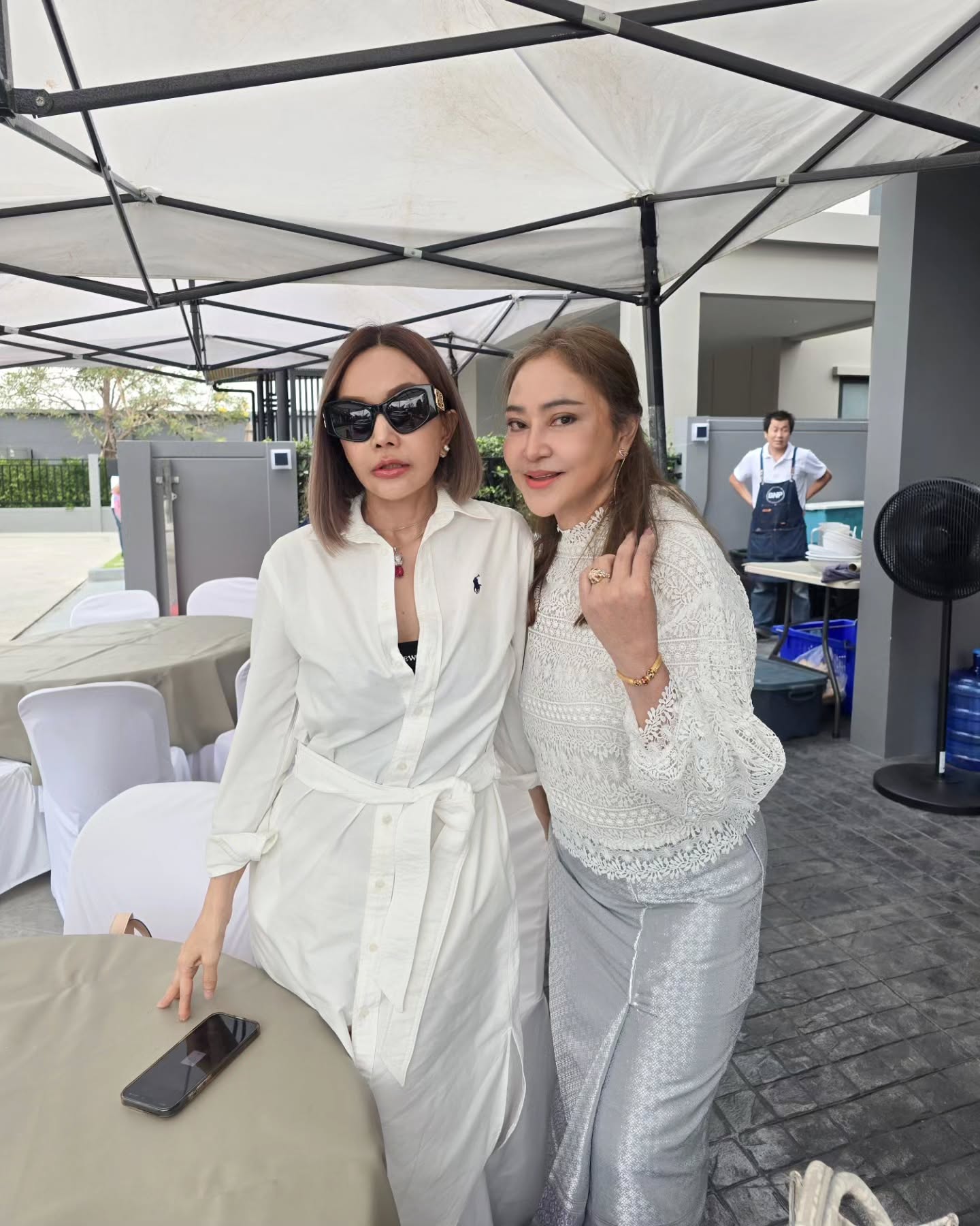 อุ้ม ลักขณา