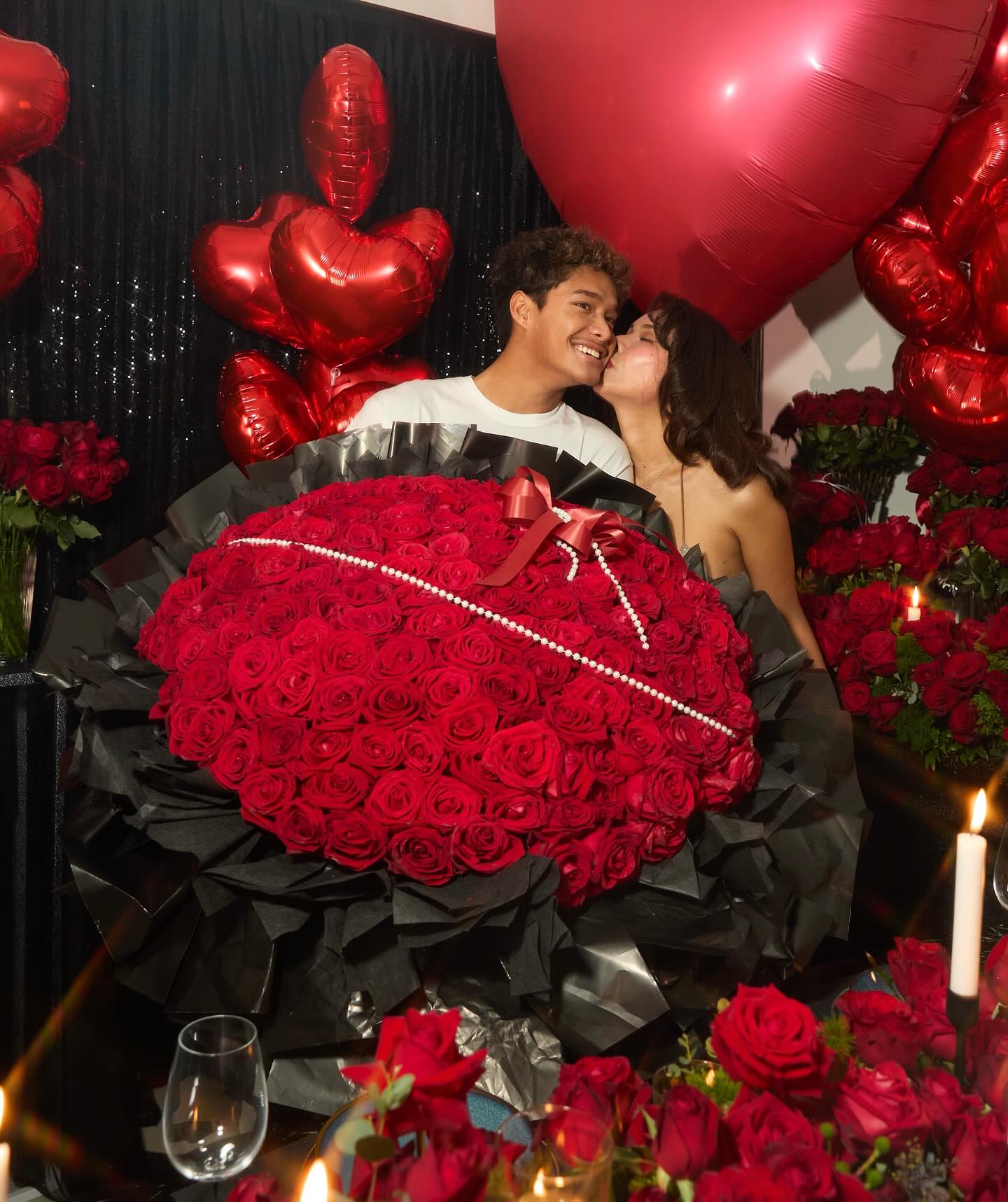 มิกซ์ ฉลามจัส