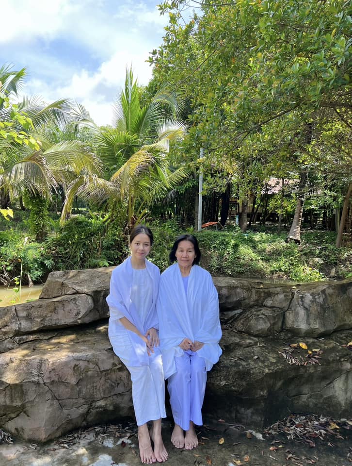 เมย์ จีระนันท์