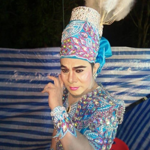 สุริยา ยอดรัก