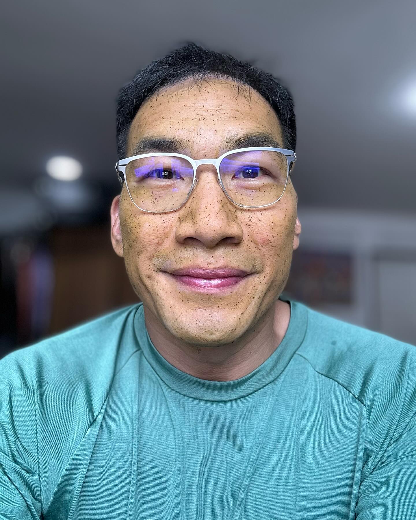 บ๊วย เชษฐวุฒิ