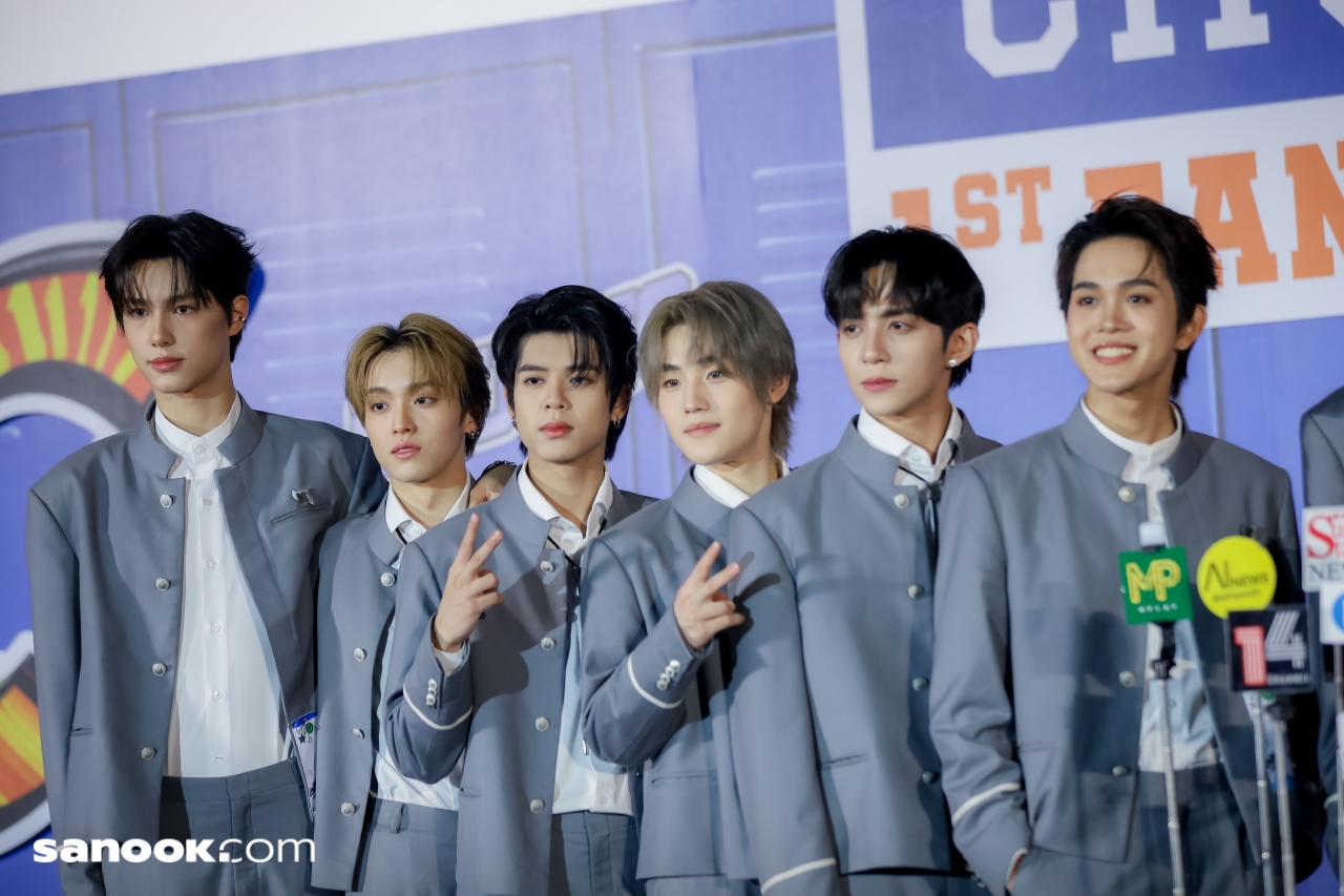 CHUANG ASIA S2 - 1st FAN MEETING in BANGKOK 