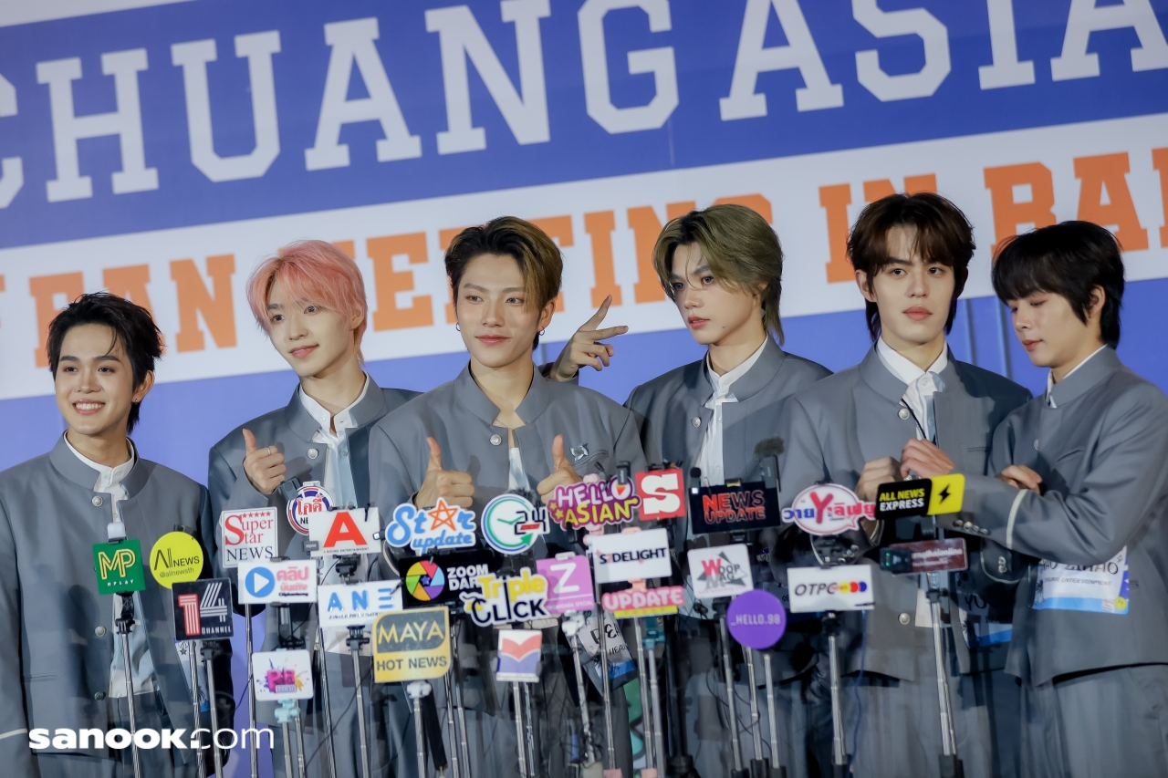 CHUANG ASIA S2 - 1st FAN MEETING in BANGKOK 