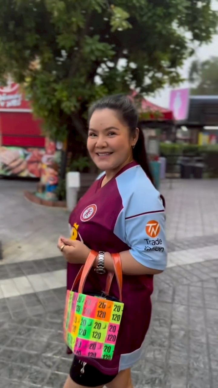 ฮาย อาภาพร