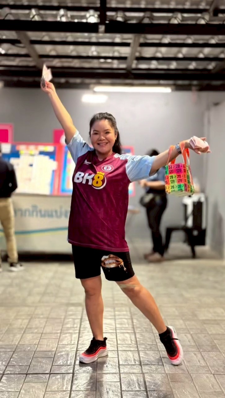 ฮาย อาภาพร