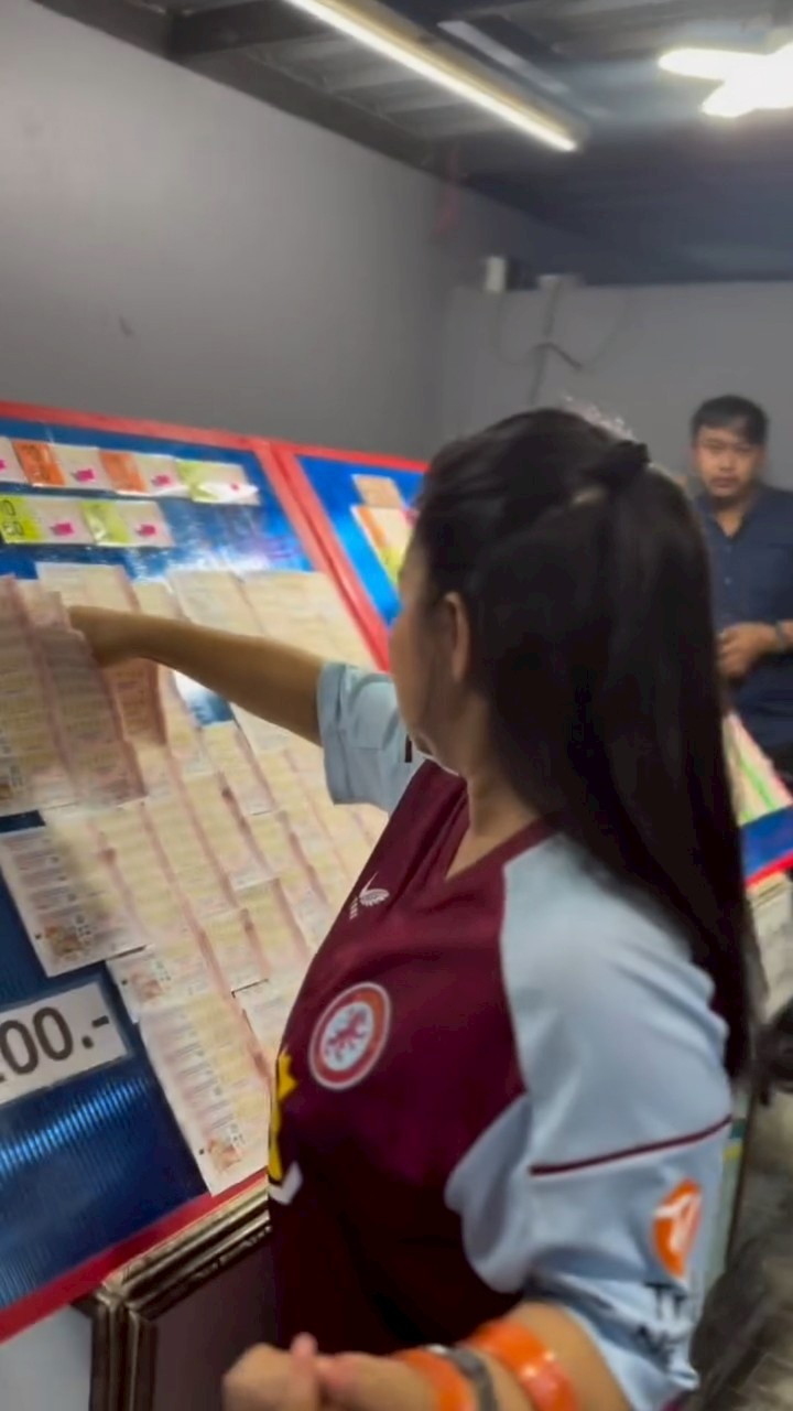 ฮาย อาภาพร