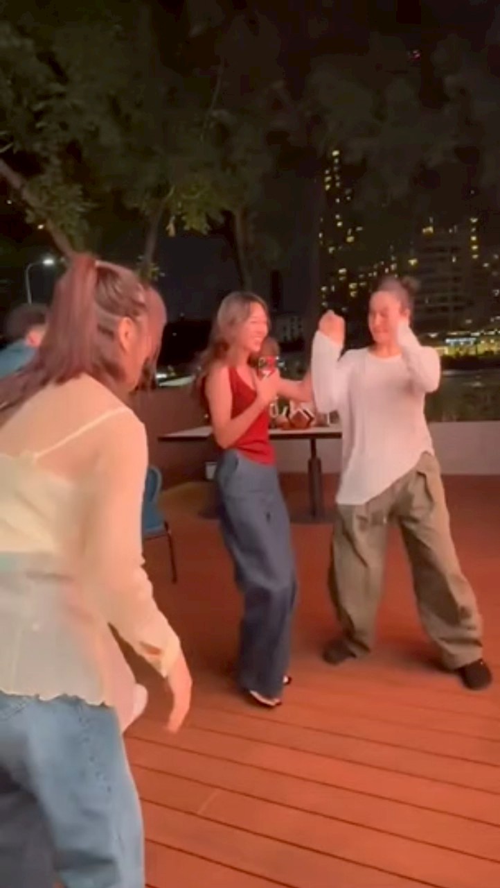 โบว์ เมลดา