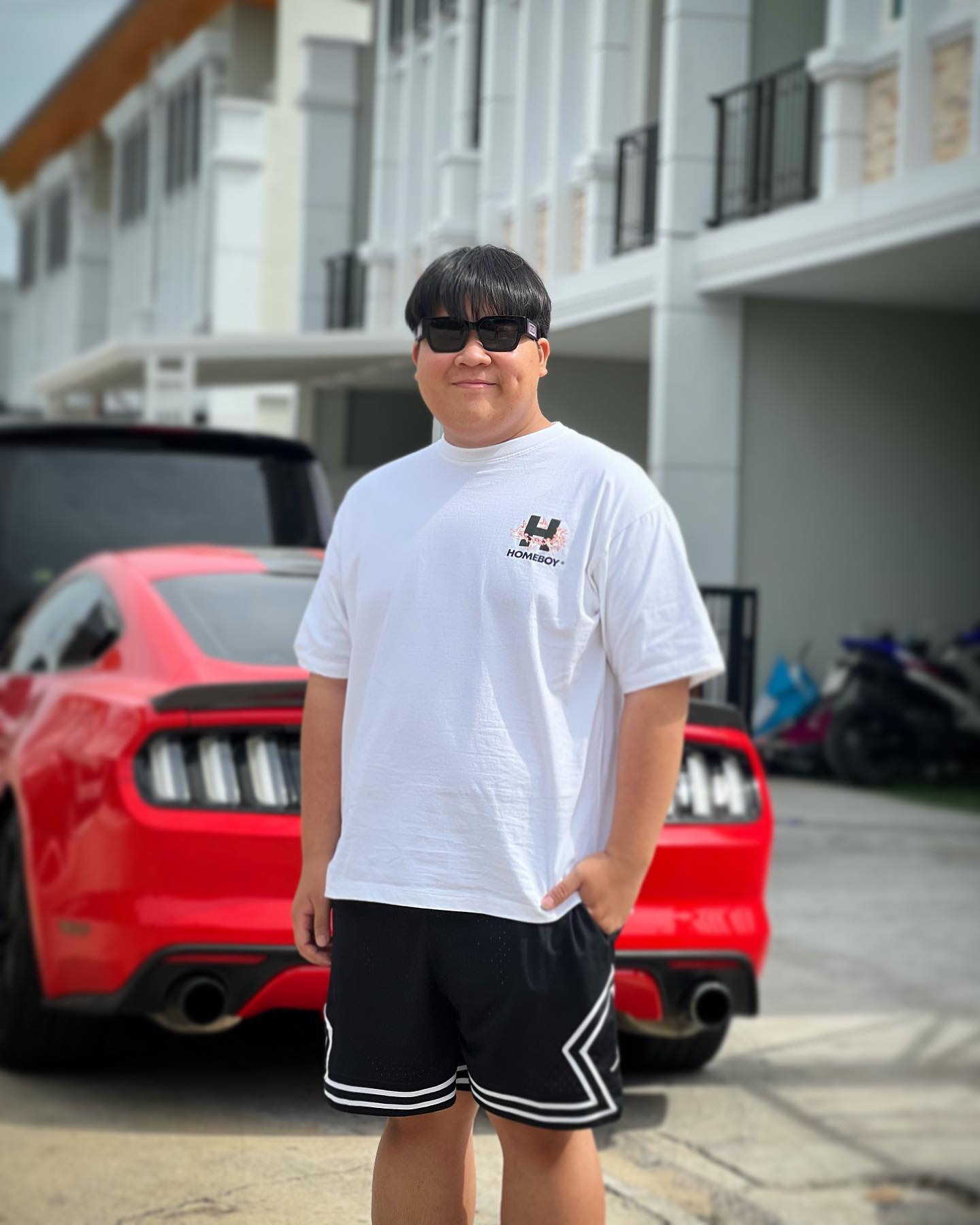 อาไท กลมกิ๊ก