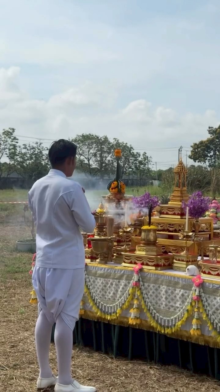 กวินท์ ปุ้มปุ้ย