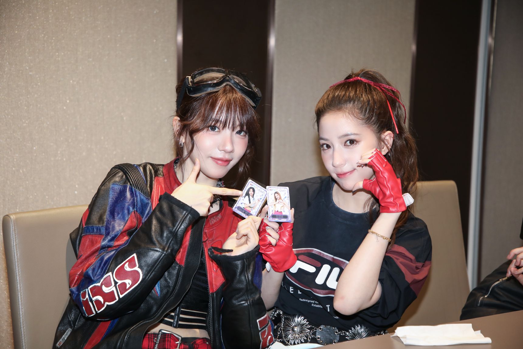 ตามติด Gen1es! เบื้องหลังน่ารัก ๆ ใน CHUANG Grand Debut Night พร้อมไอเท็มลับที่ต้องมีในกระเป๋า