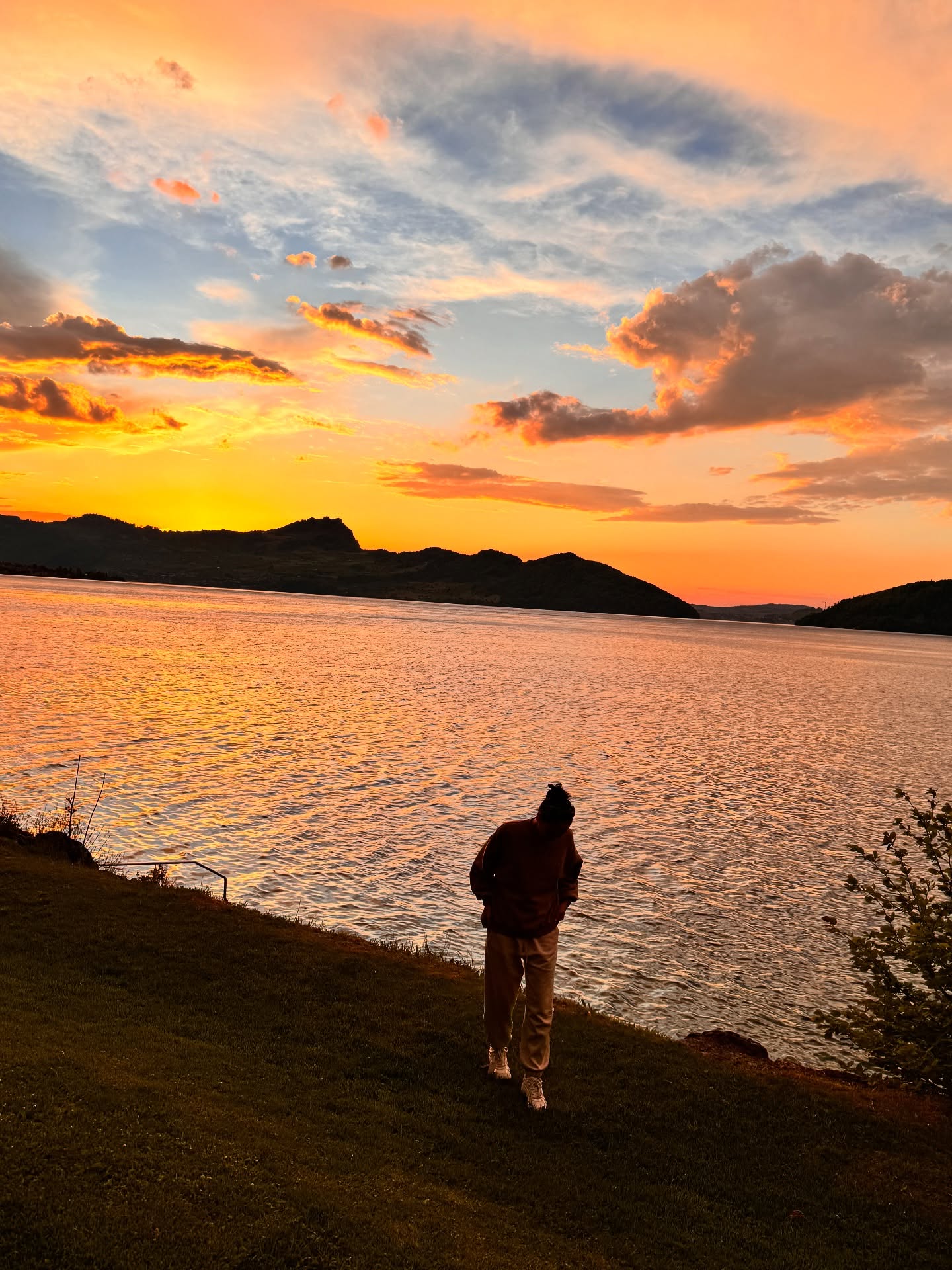 นัท มีเรีย