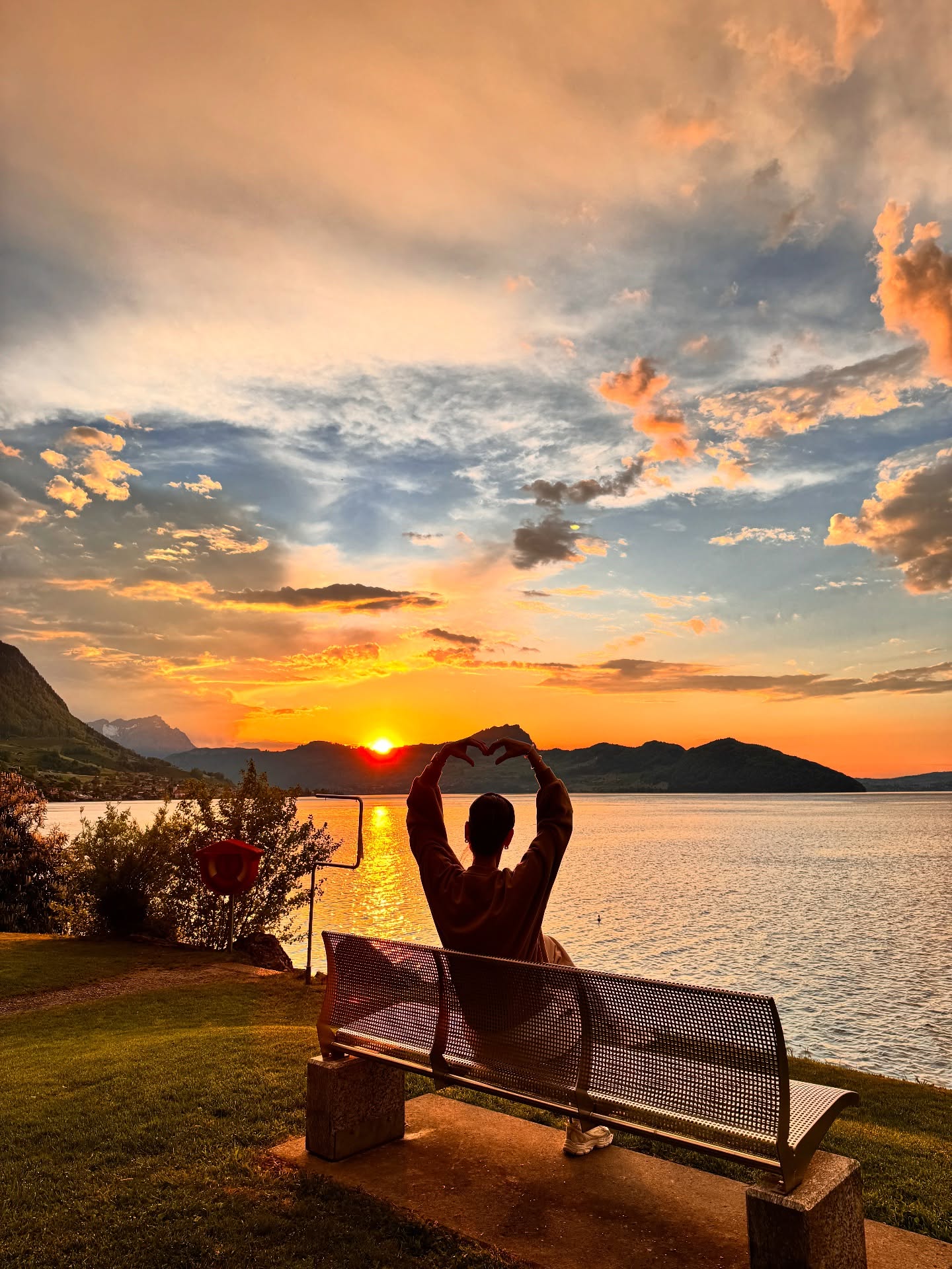 นัท มีเรีย