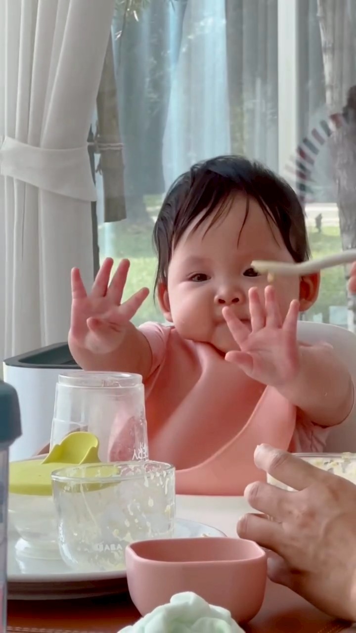 น้องออโรร่า