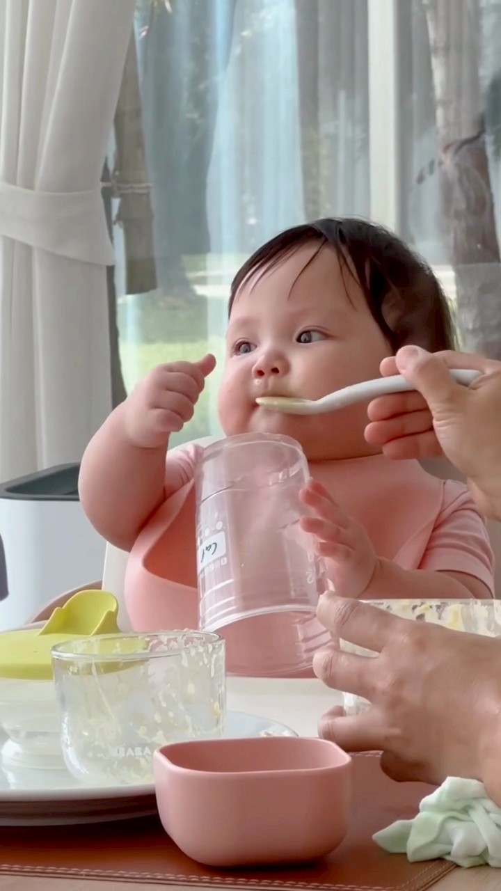 น้องออโรร่า