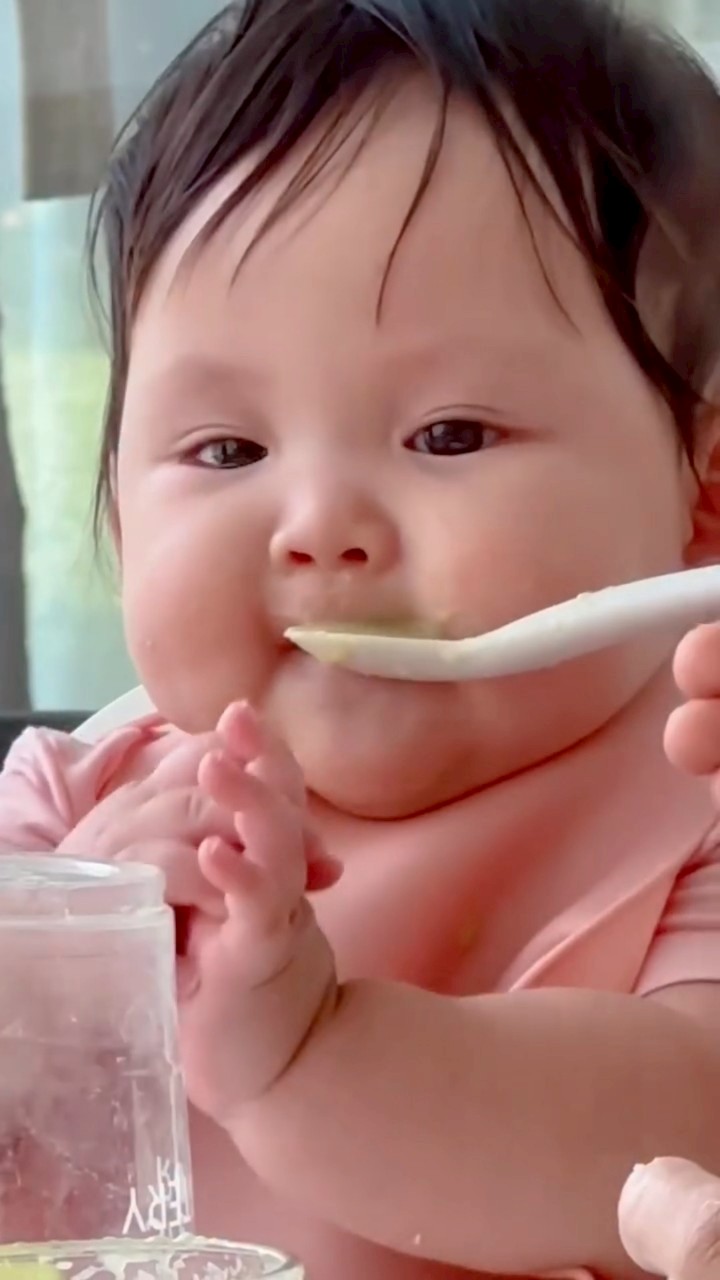 น้องออโรร่า