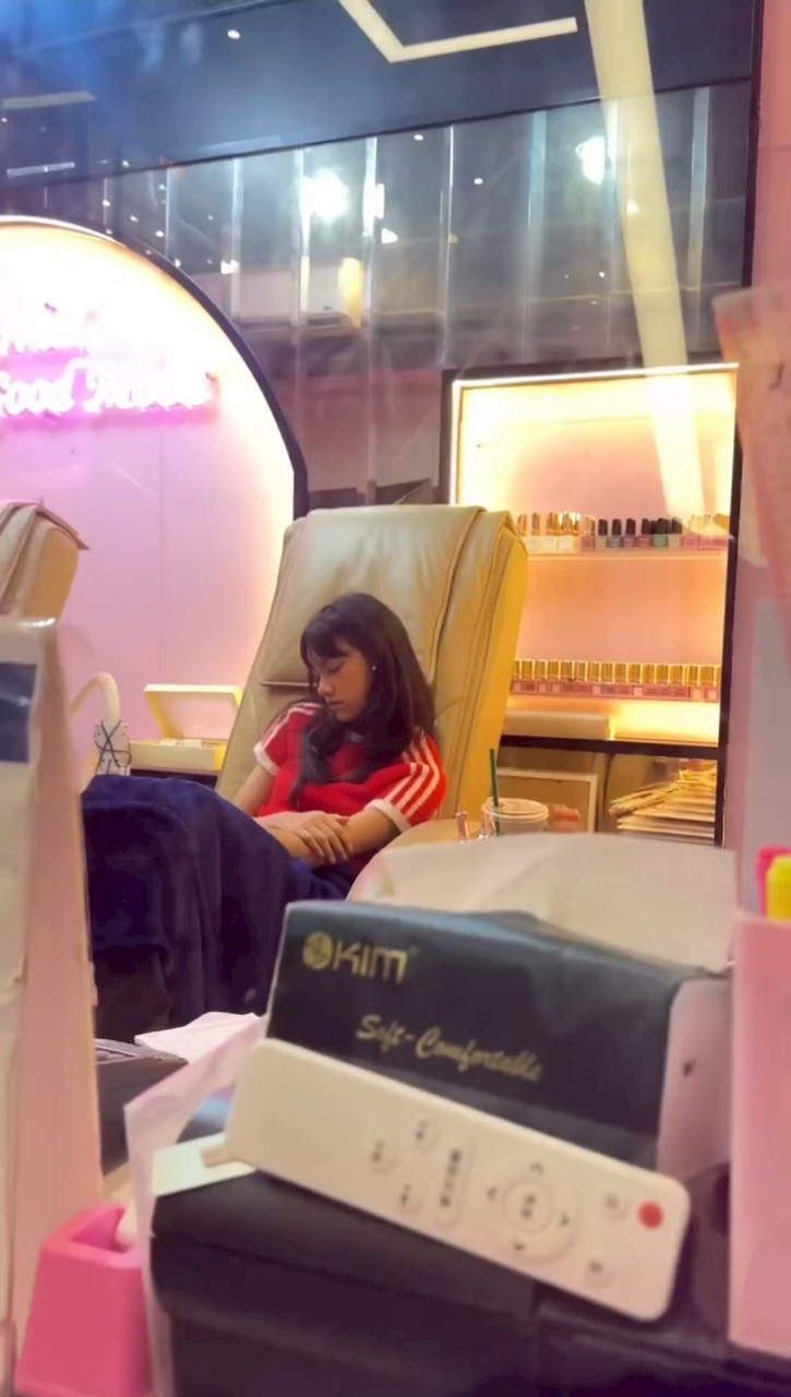 น้องลัลลาเบล