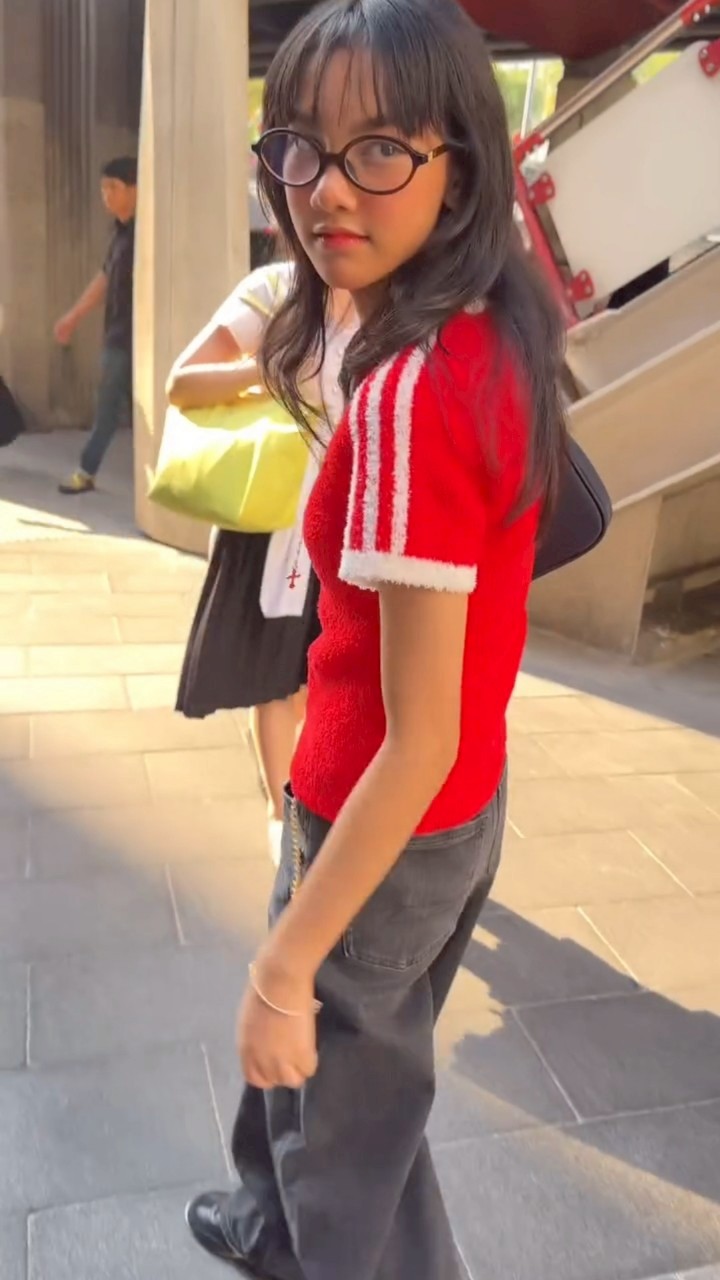 น้องลัลลาเบล