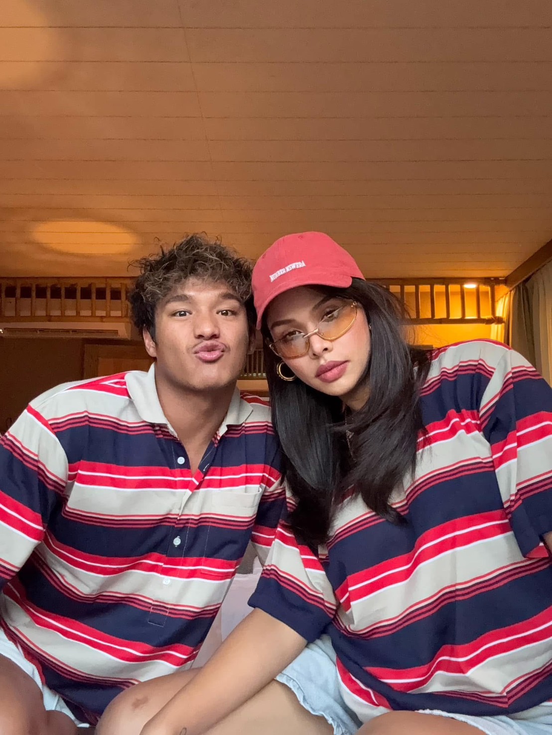 มิกซ์ เฉลิมศรี - ฉลามจัส