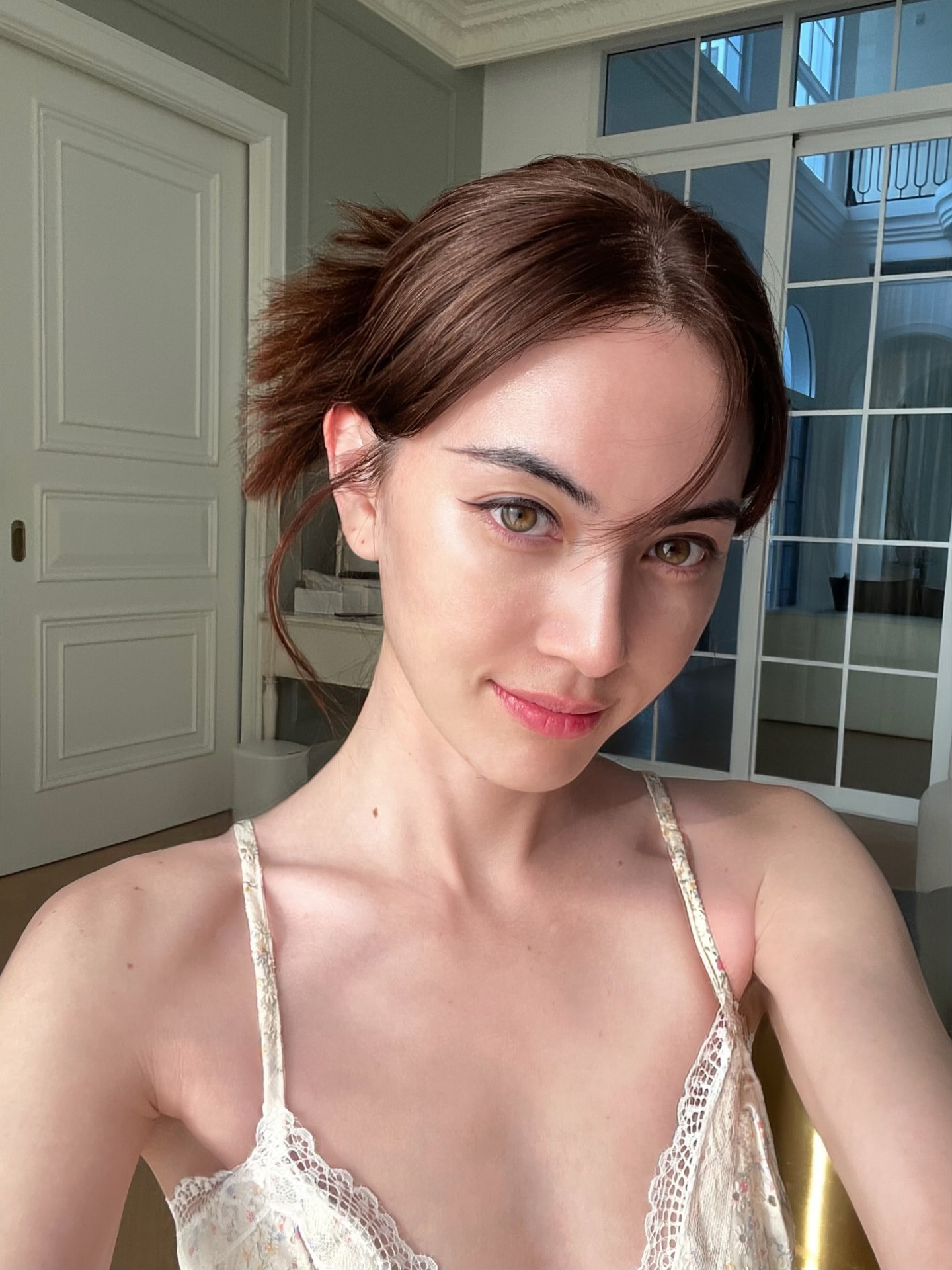 ใหม่ ดาวิกา