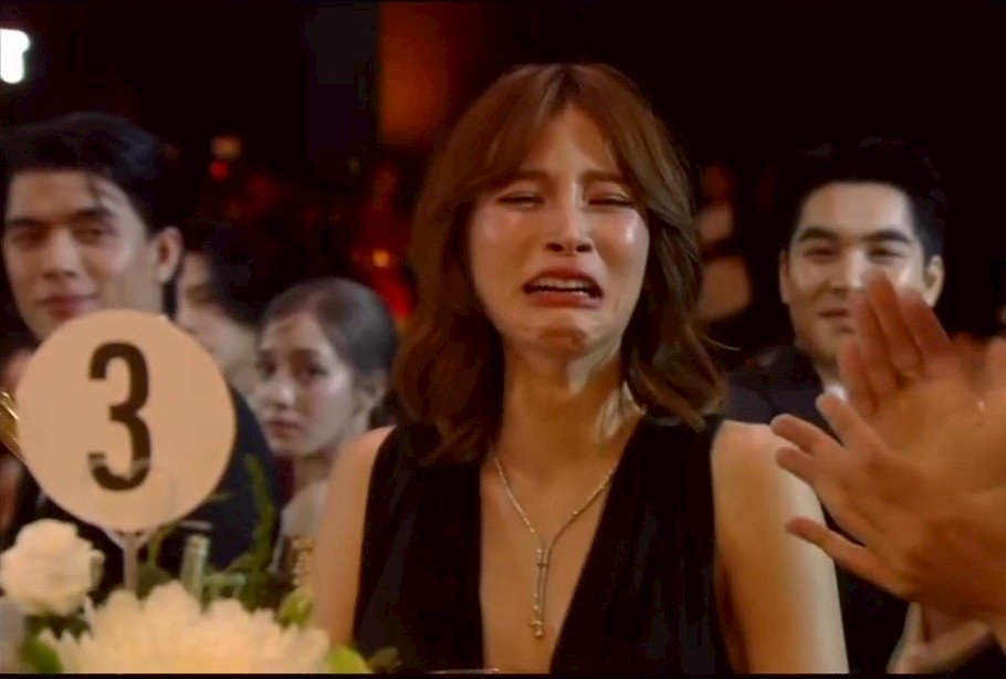 ใบเฟิร์น พิมพ์ชนก