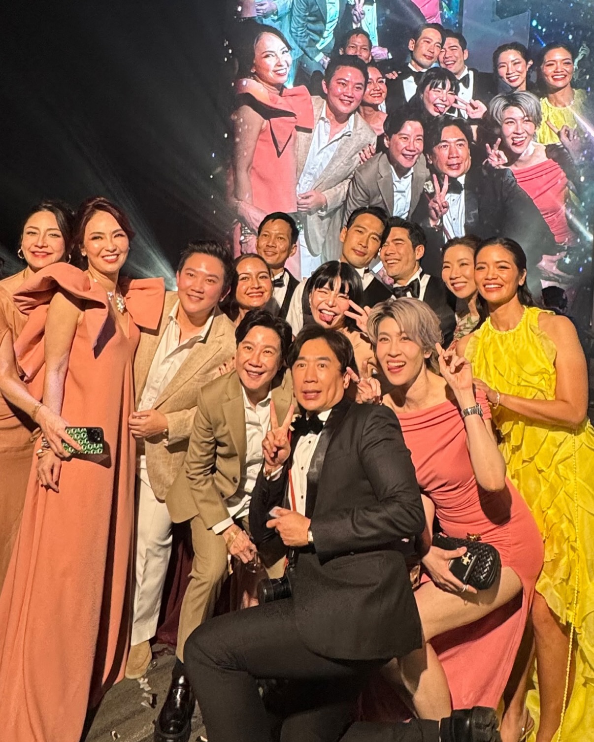 เชียร์ ฑิฆัมพร