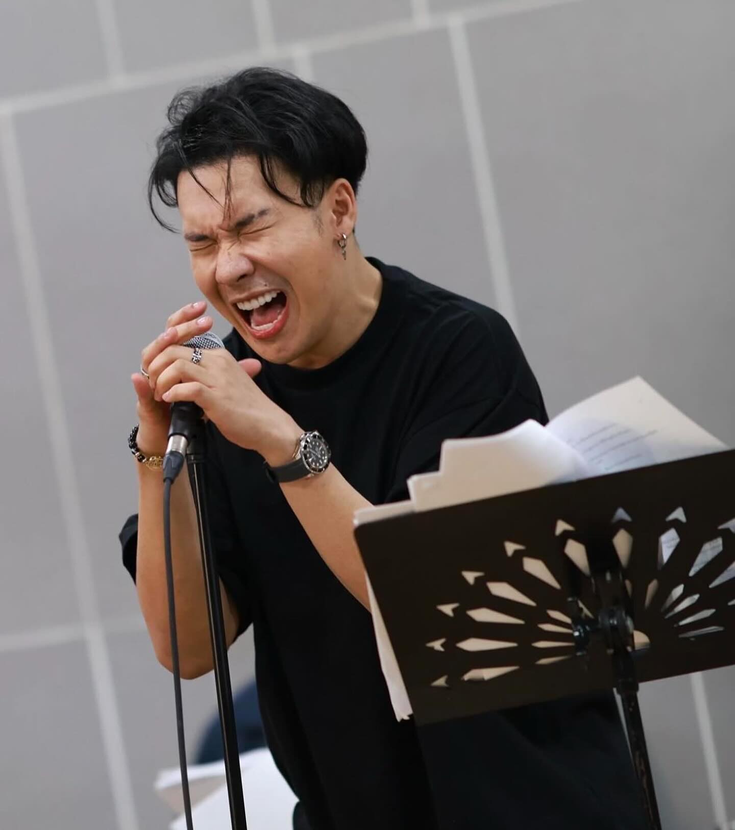 ตั้ม วราวุธ