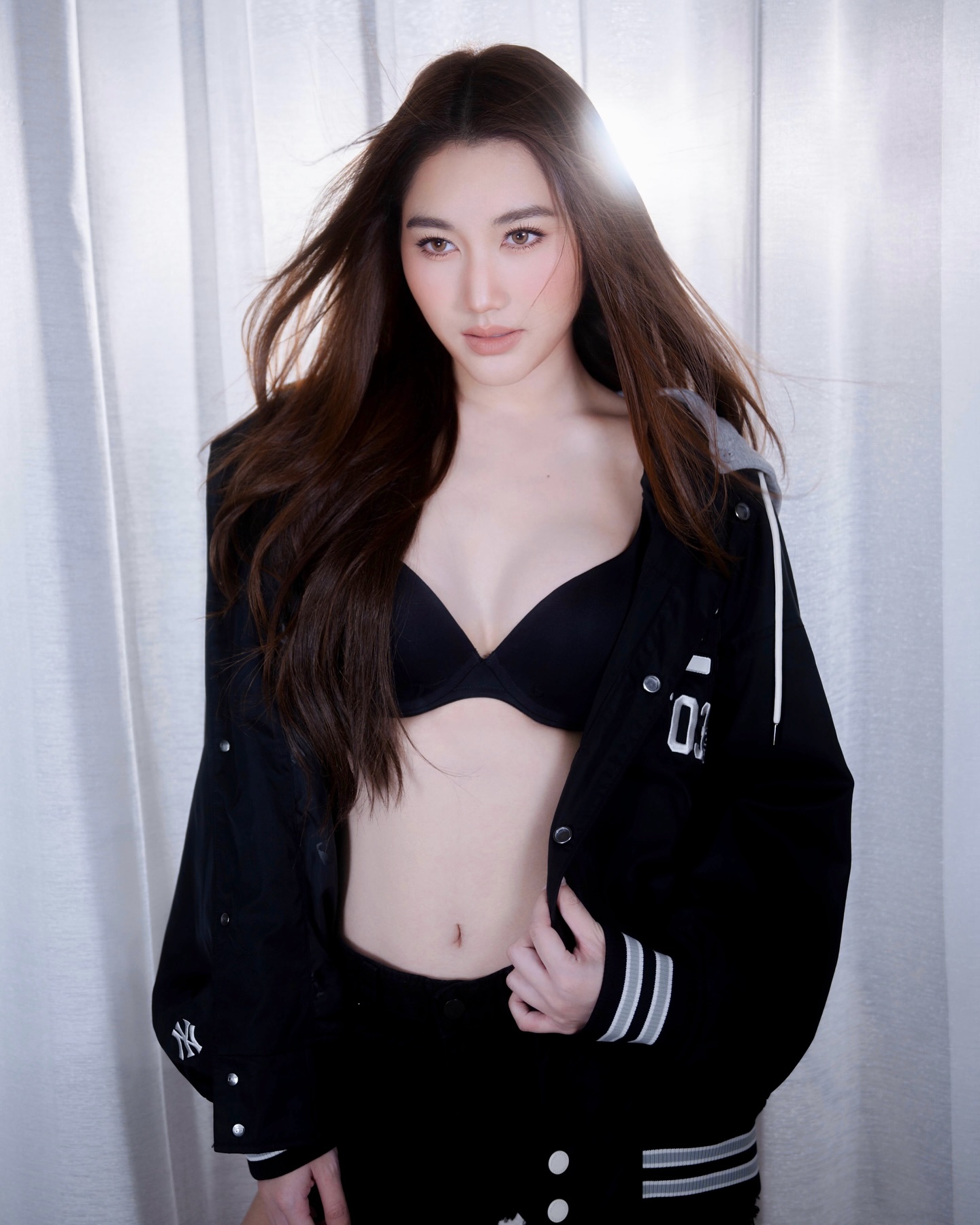 เบสท์ รักษ์วนีย์