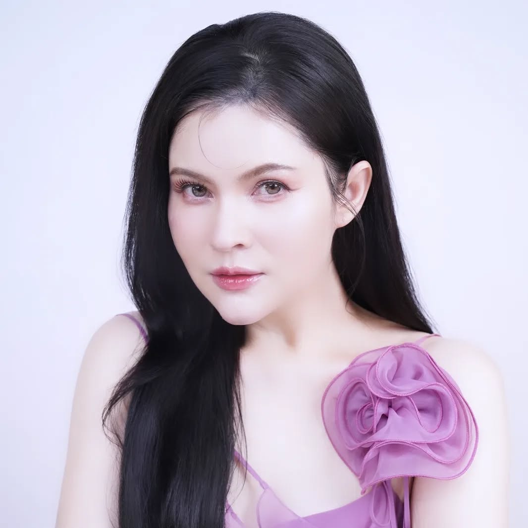 แอนนี่ บรู๊ค