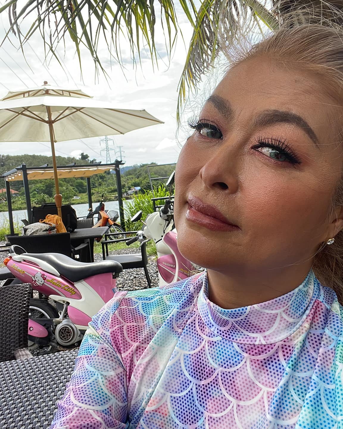 แชมเปญ เอ็กซ์