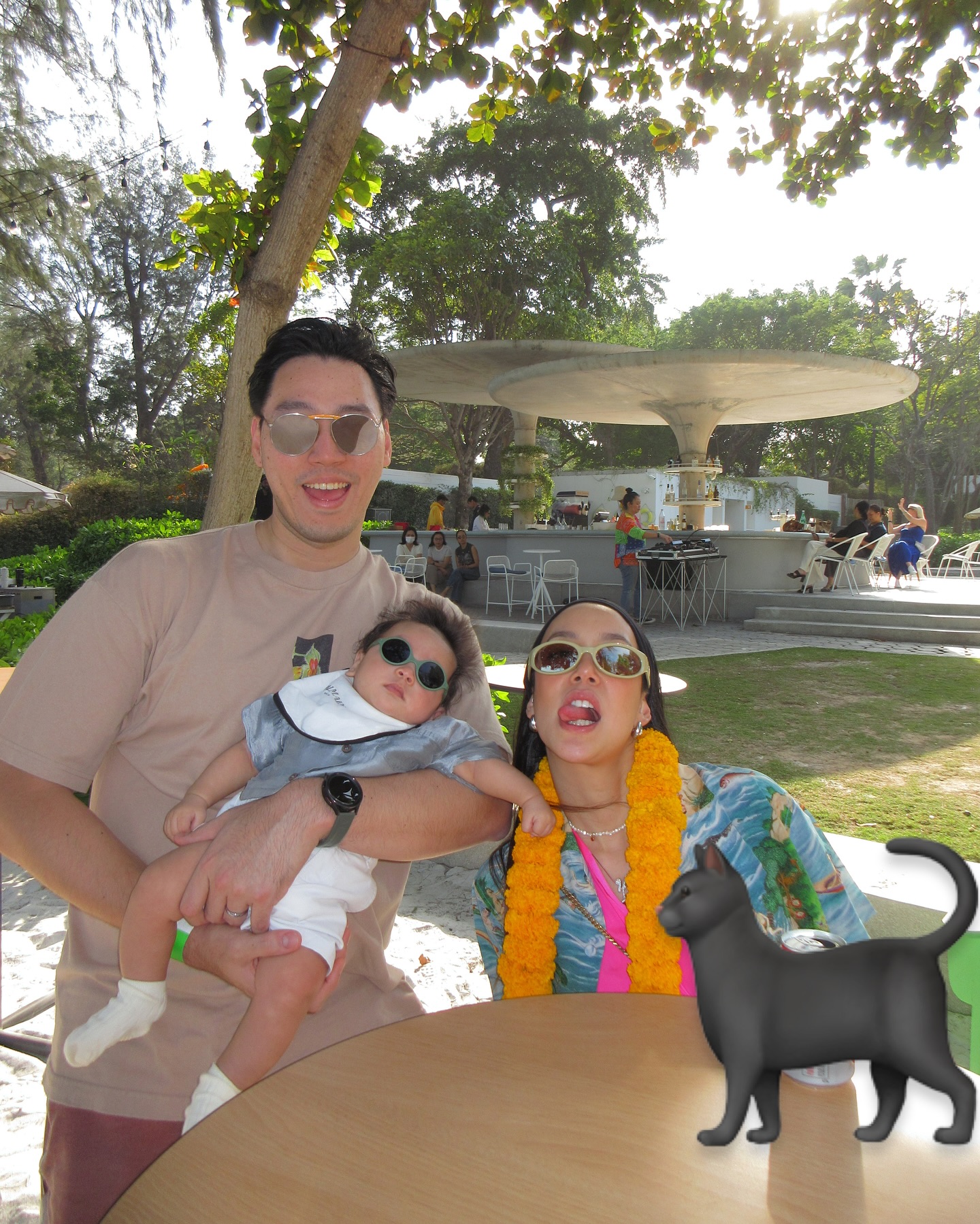 แอริน เบญจ