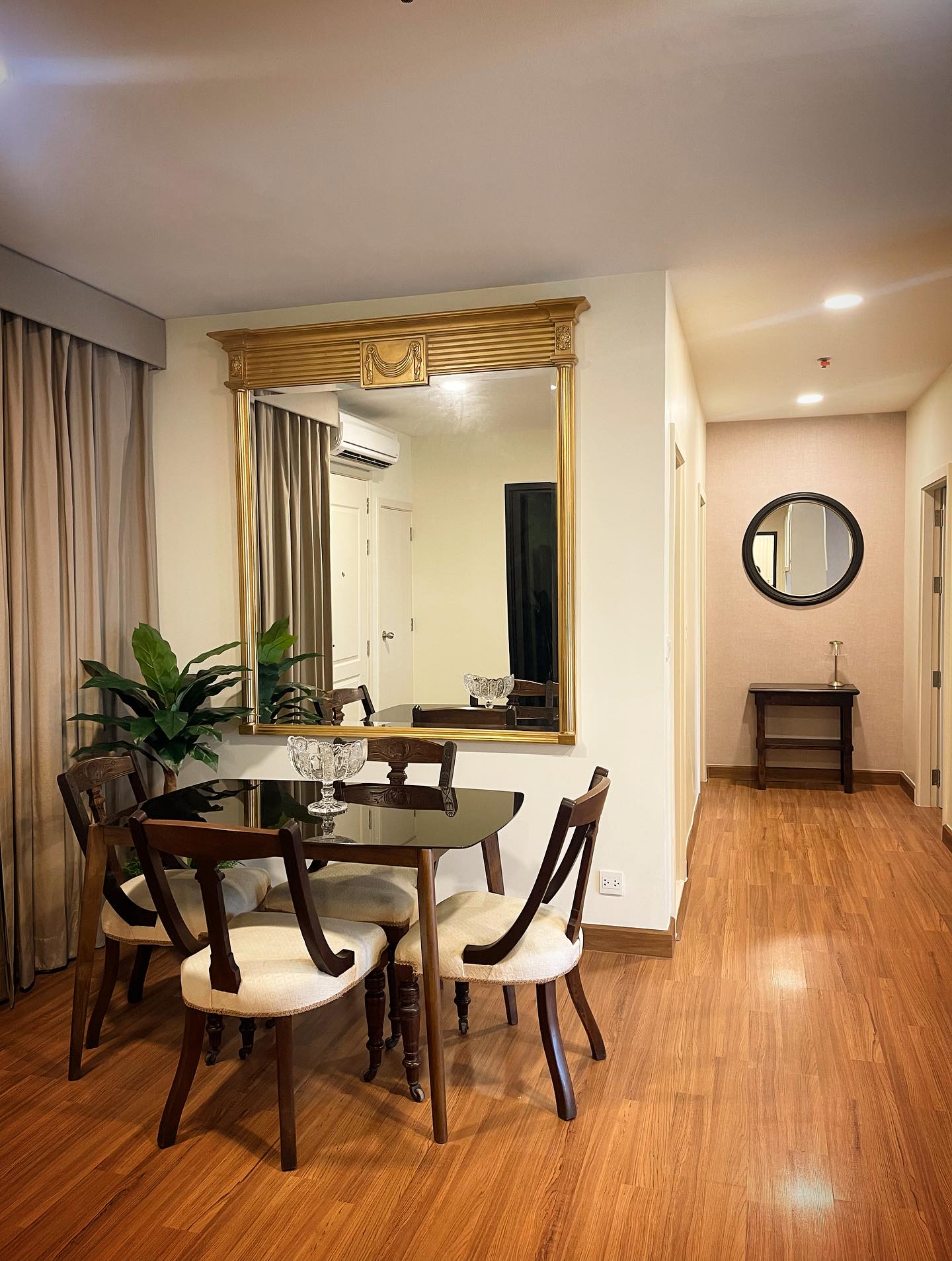 อั๋น ภูวนาท