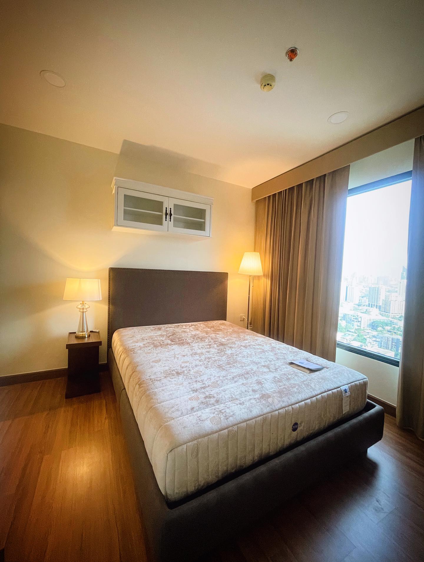 อั๋น ภูวนาท