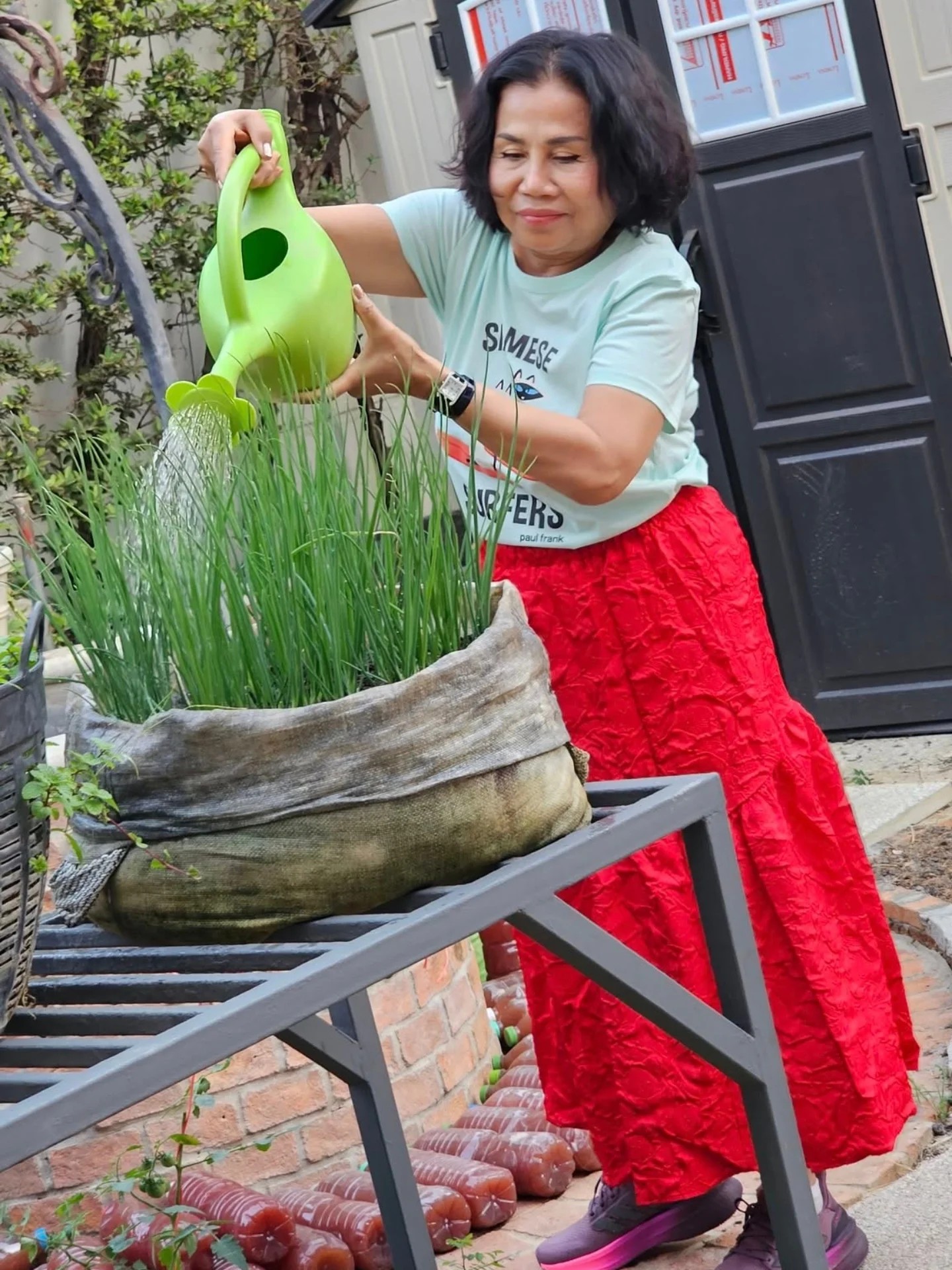 ยายหนิง