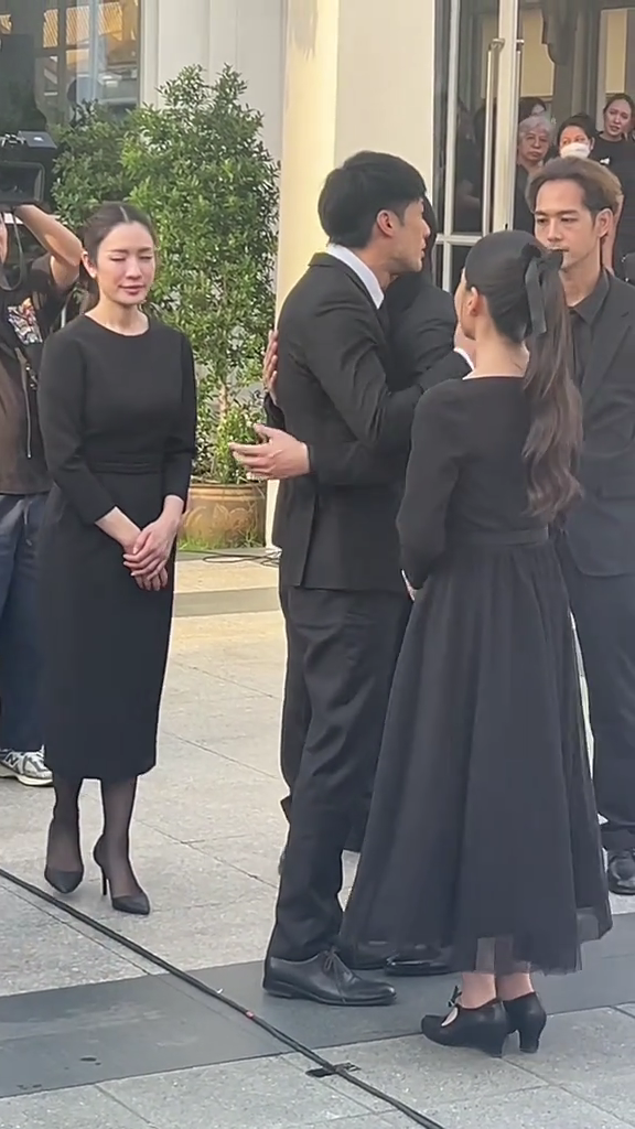 บอย ปกรณ์ - นนกุล