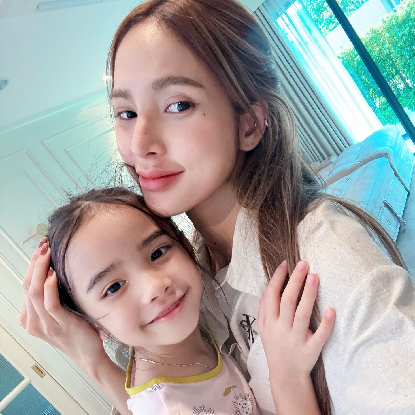 อุ้ม ลักขณา - น้องดิสนีย์