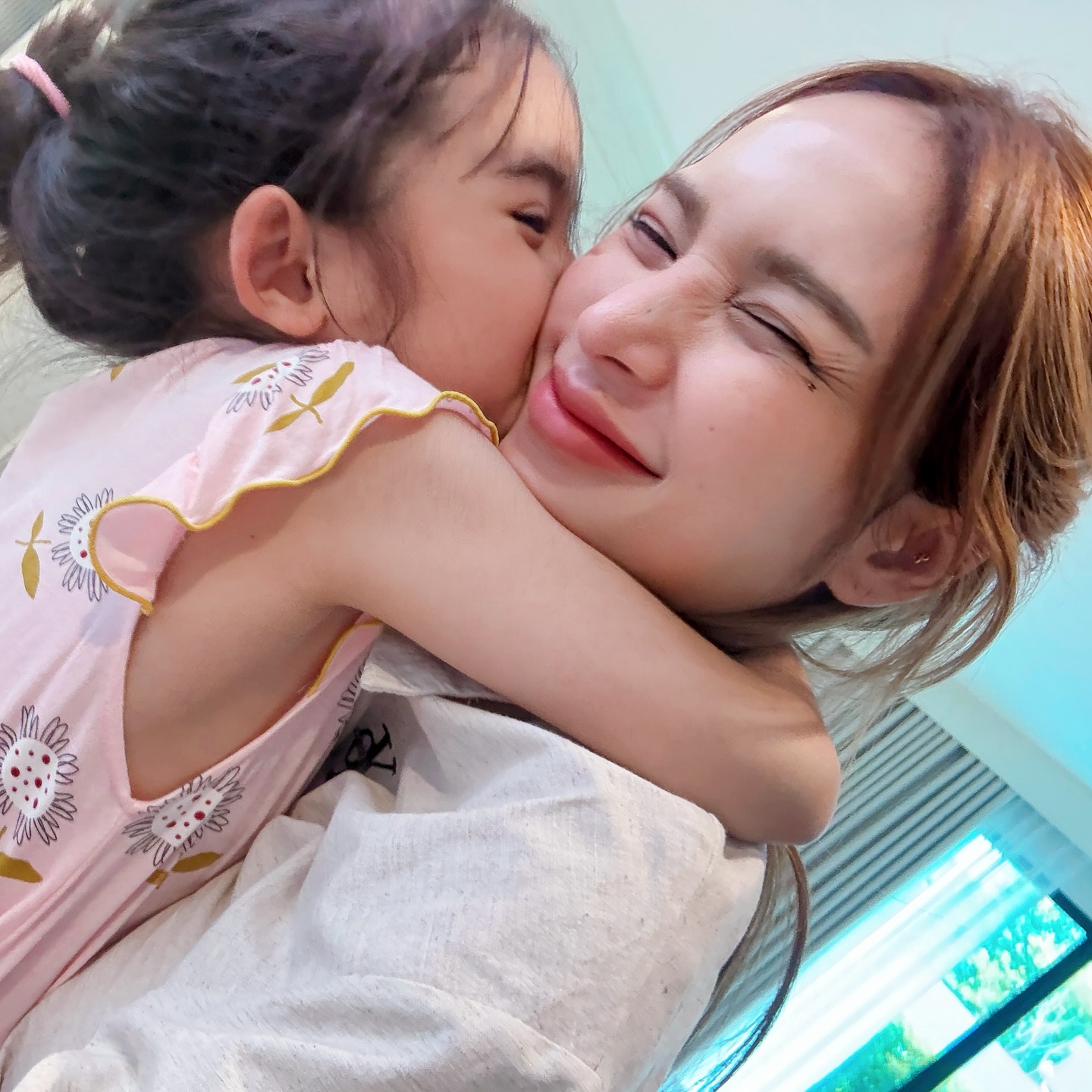 อุ้ม ลักขณา - น้องดิสนีย์