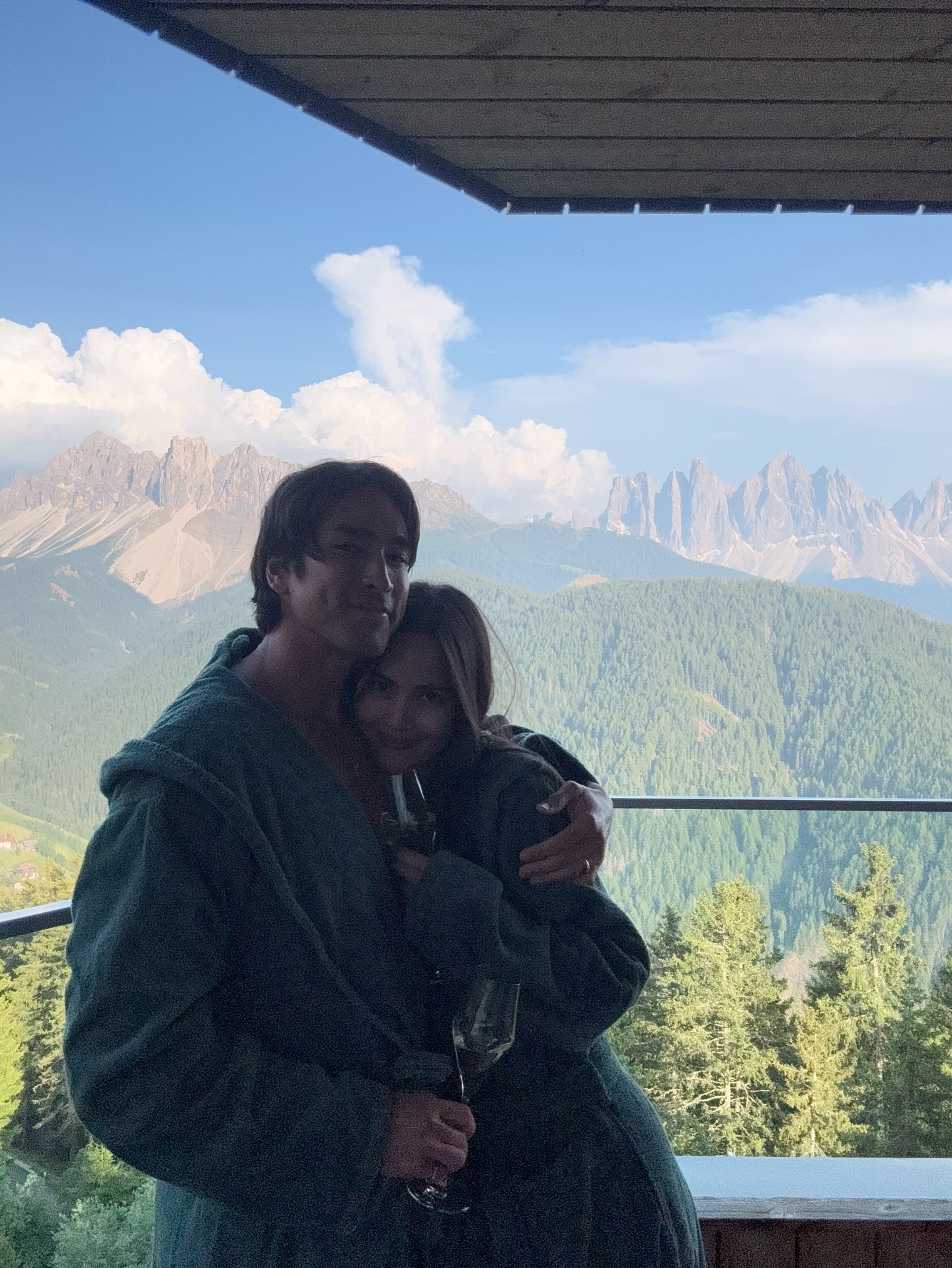 ณเดชน์ ญาญ่า