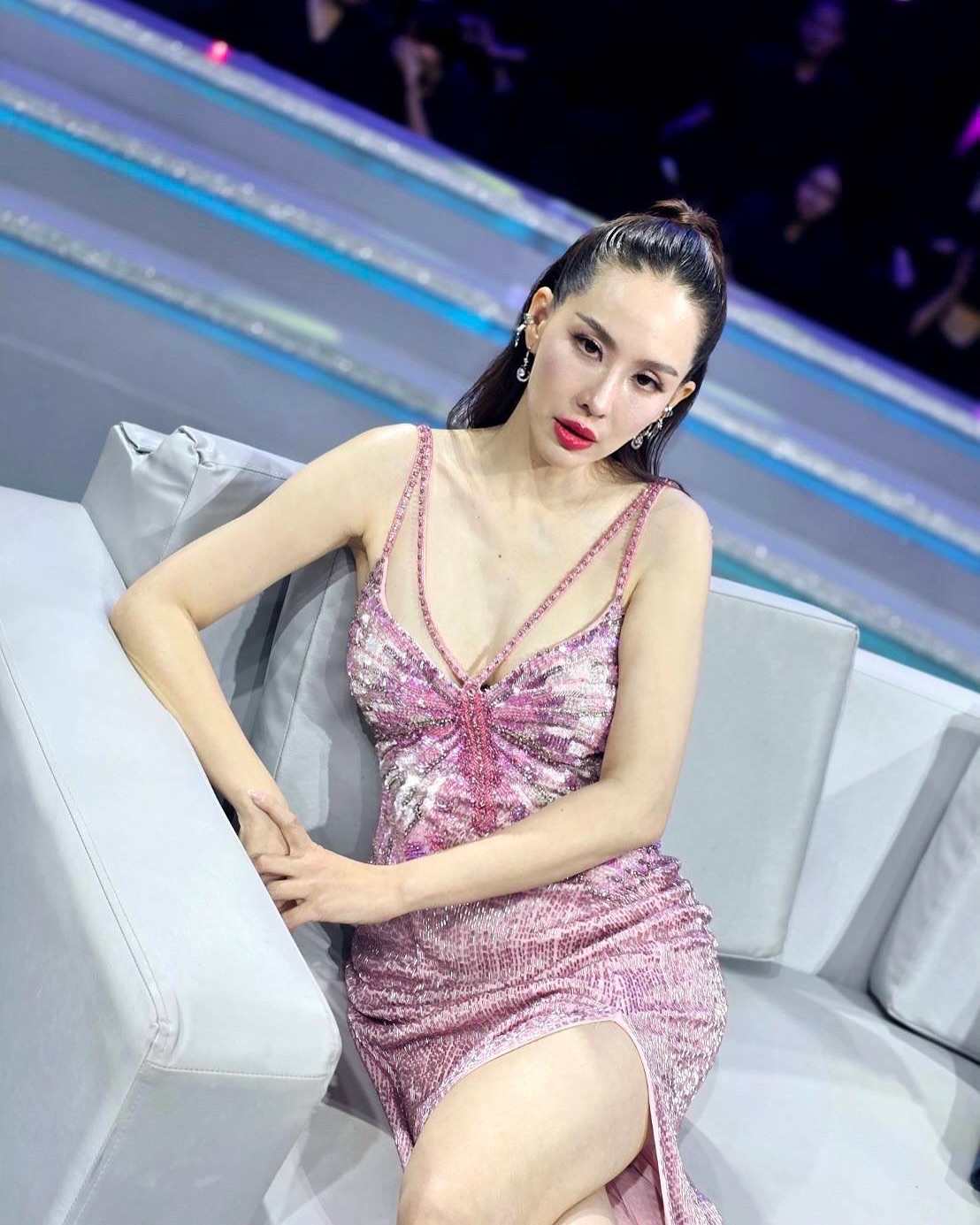 นุ้ย สุจิรา