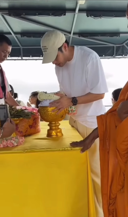 บอย ปกรณ์