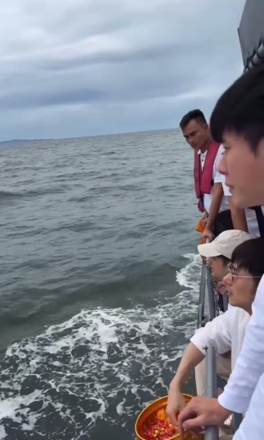 บอย ปกรณ์