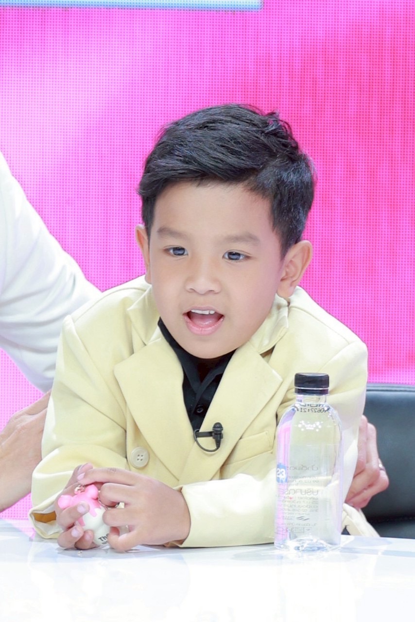 กุ้ง สุทธิราช