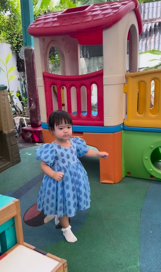 น้องเอลิเซีย