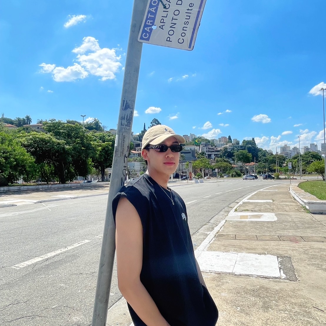 เชลล์ ธกฤต