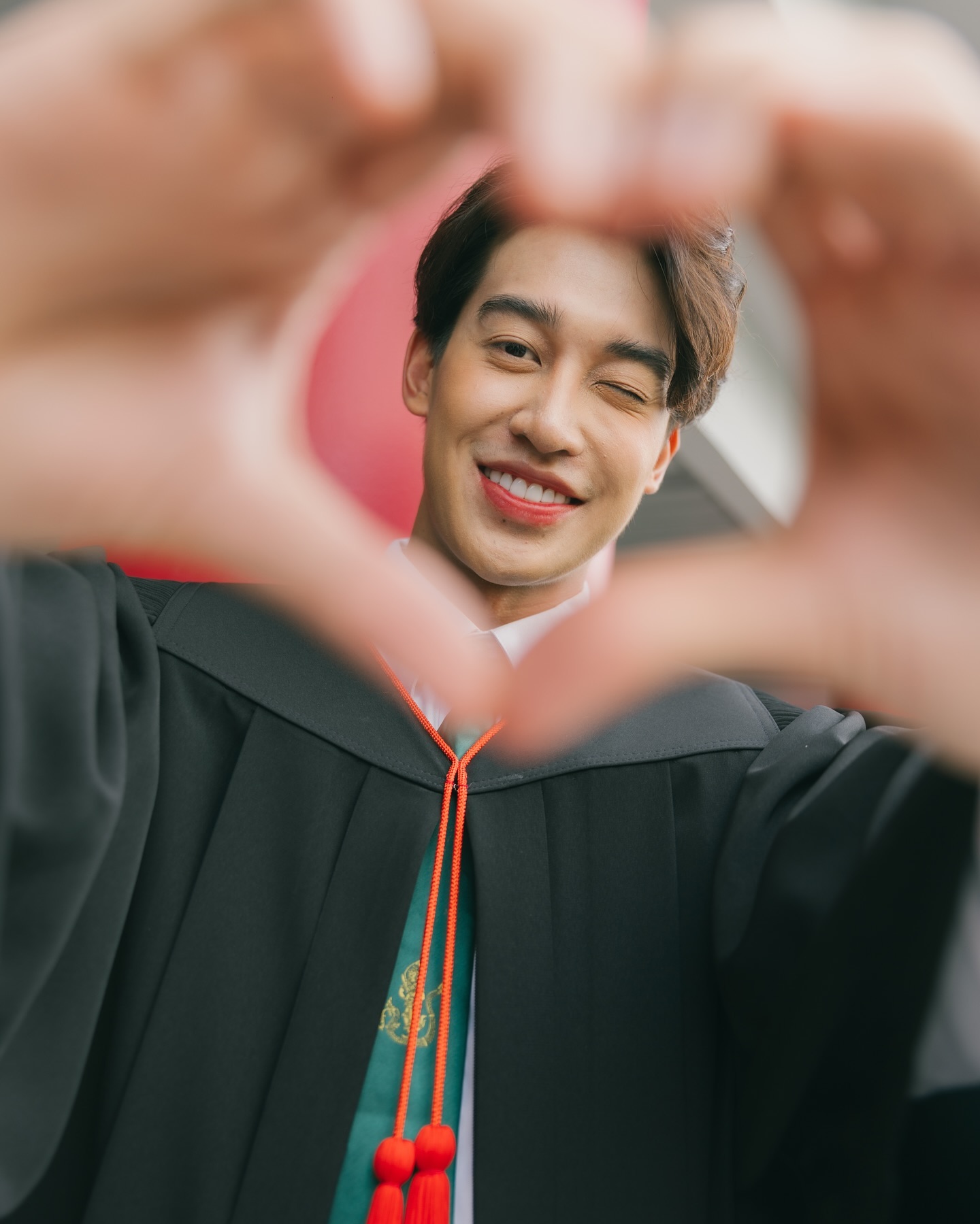 เชลล์ ธกฤต