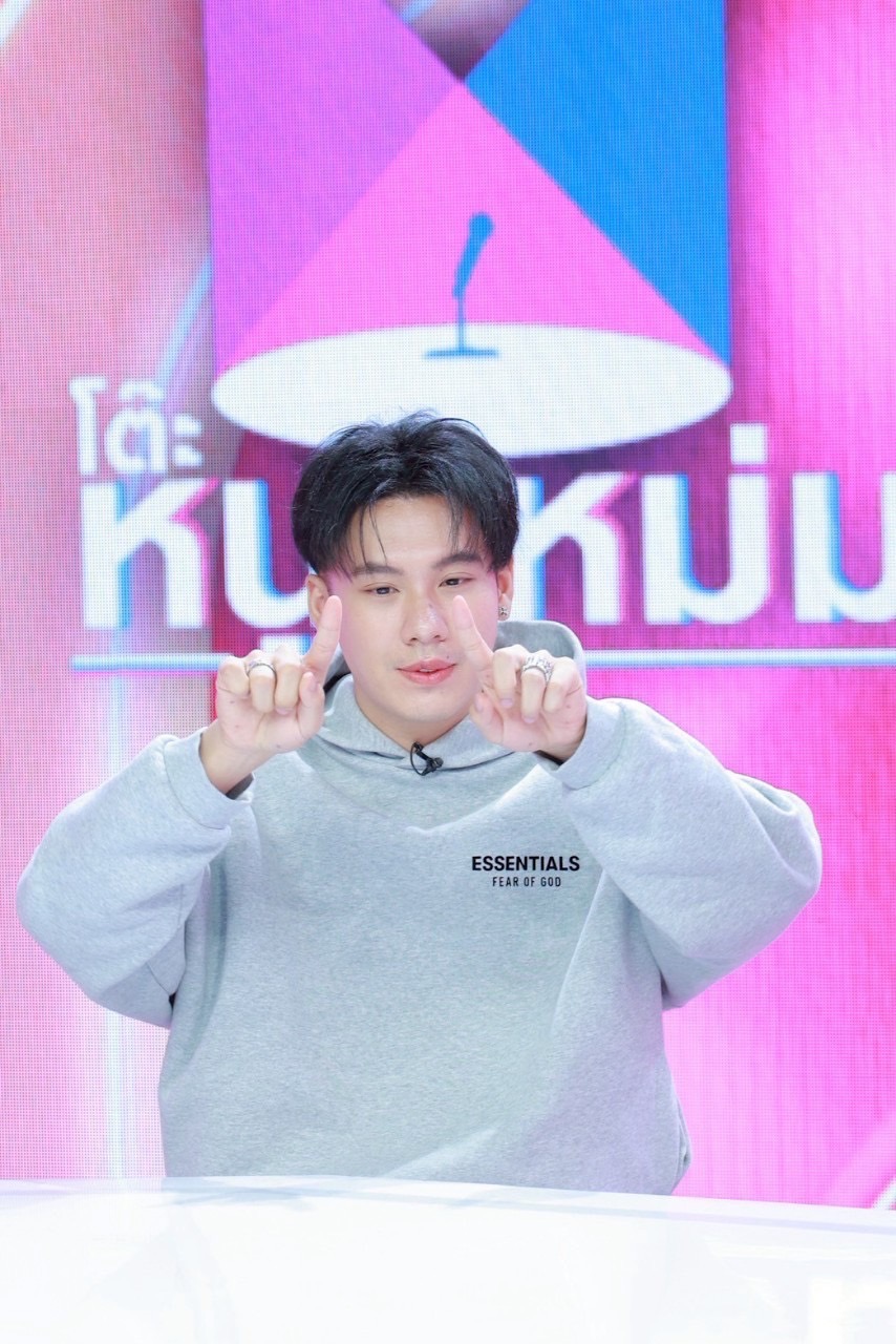 ตั้ม วราวุธ