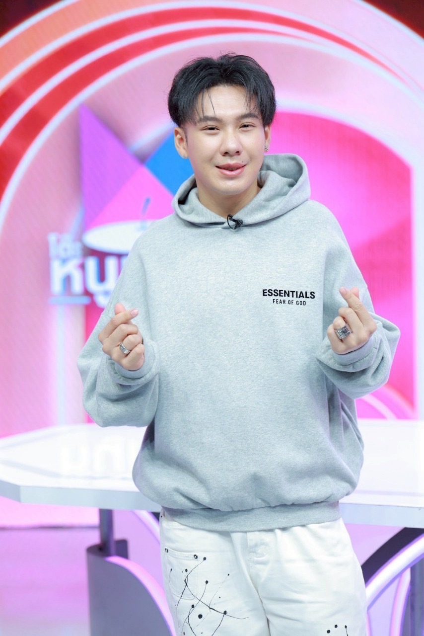 ตั้ม วราวุธ