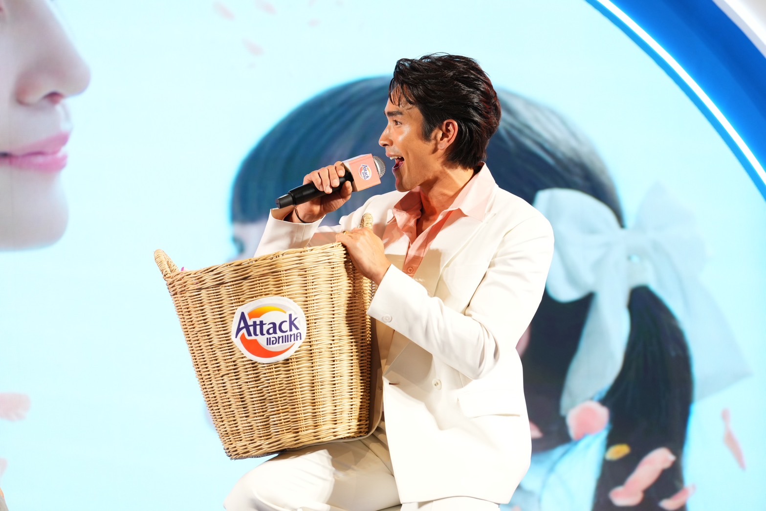 ณเดชน์ ญาญ่า